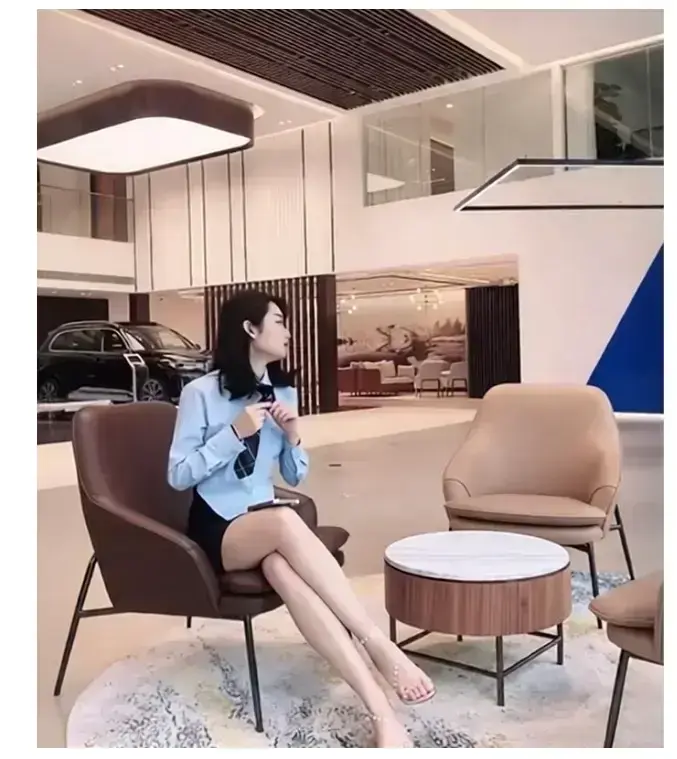 佳木斯新玛特迪桑特女销售事件完整现场视频在线观看-破防说不出话全网震惊-后续结果意想不到-佳木斯新玛特迪桑特导购事件视频免费播放