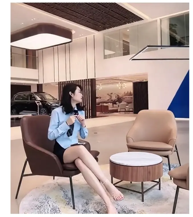 佳木斯新玛特迪桑特柜姐日常被拍-1080P高清成片无删减-免费在线看无广告-全系列迪桑特导购事件资源下载